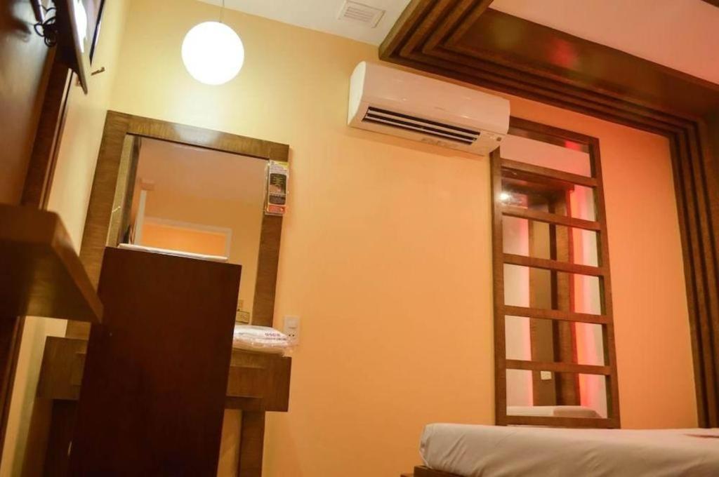 Hotel Sogo Sta Mesa Manila Eksteriør bilde