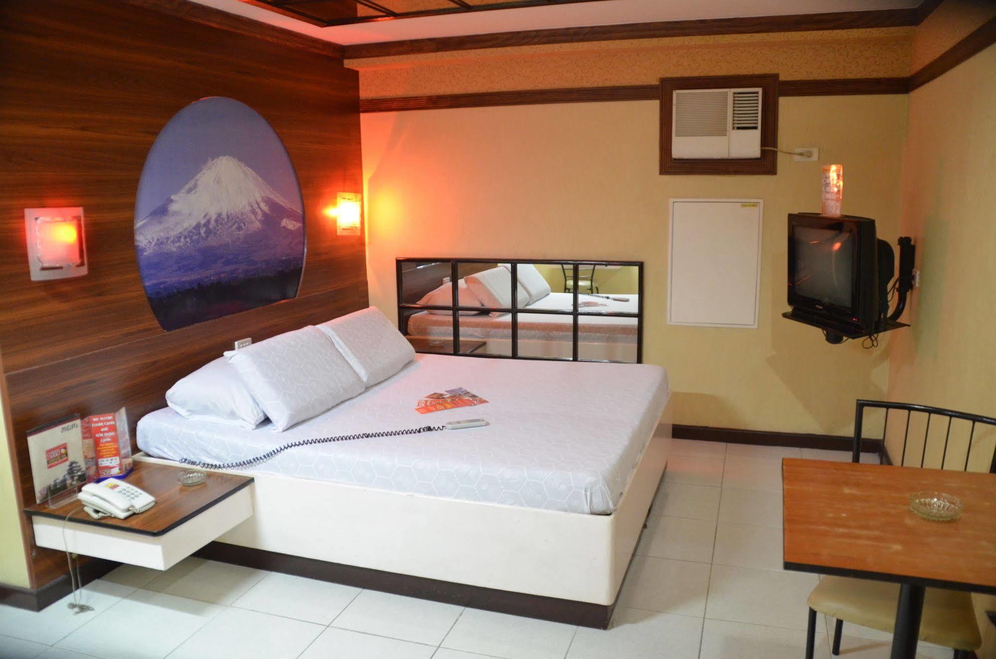 Hotel Sogo Sta Mesa Manila Eksteriør bilde