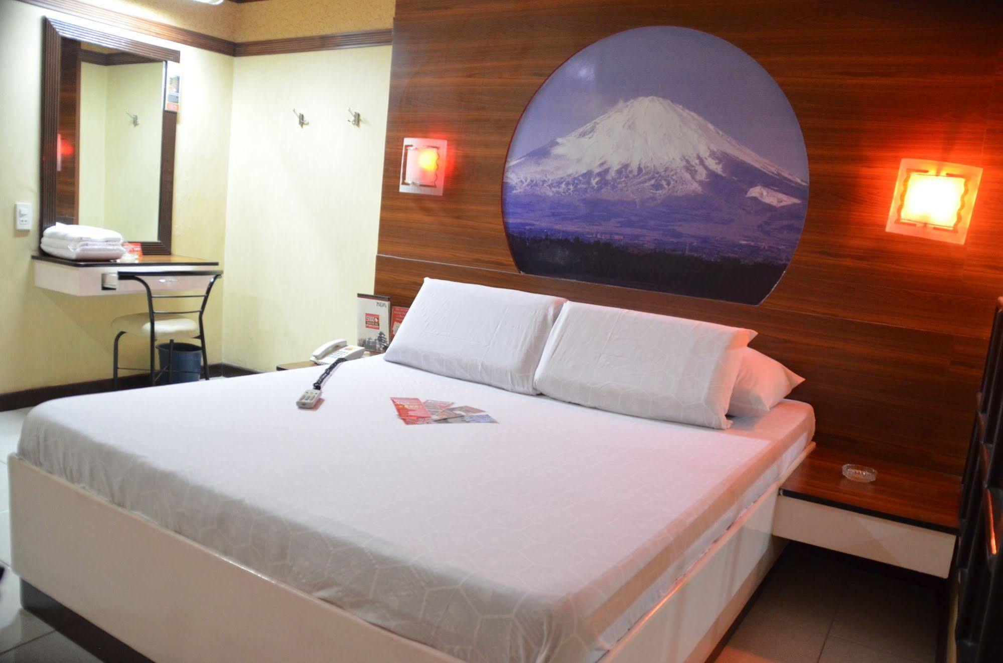 Hotel Sogo Sta Mesa Manila Eksteriør bilde