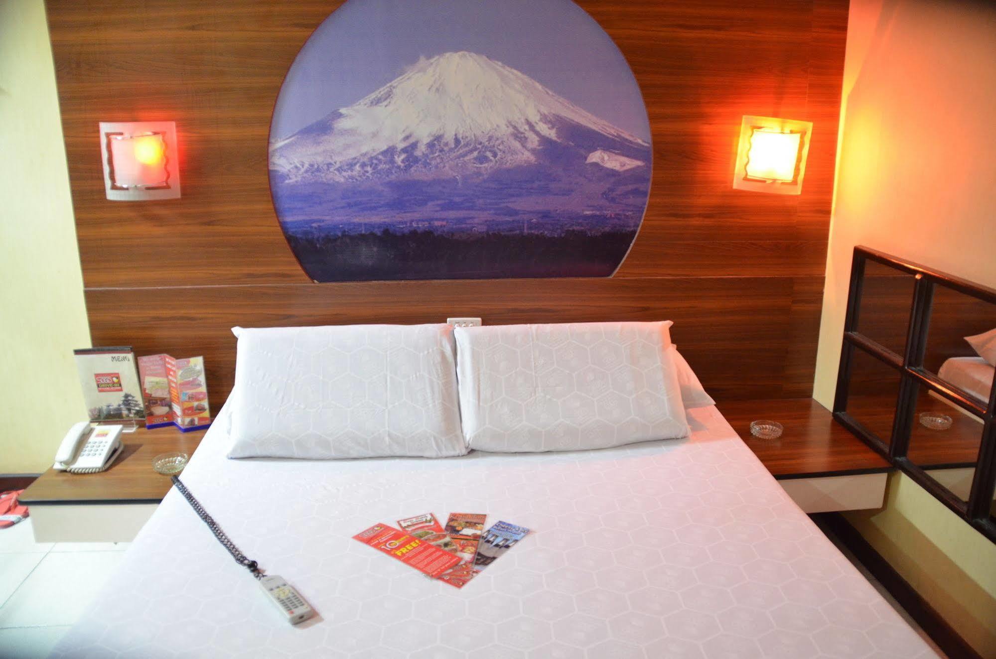 Hotel Sogo Sta Mesa Manila Eksteriør bilde