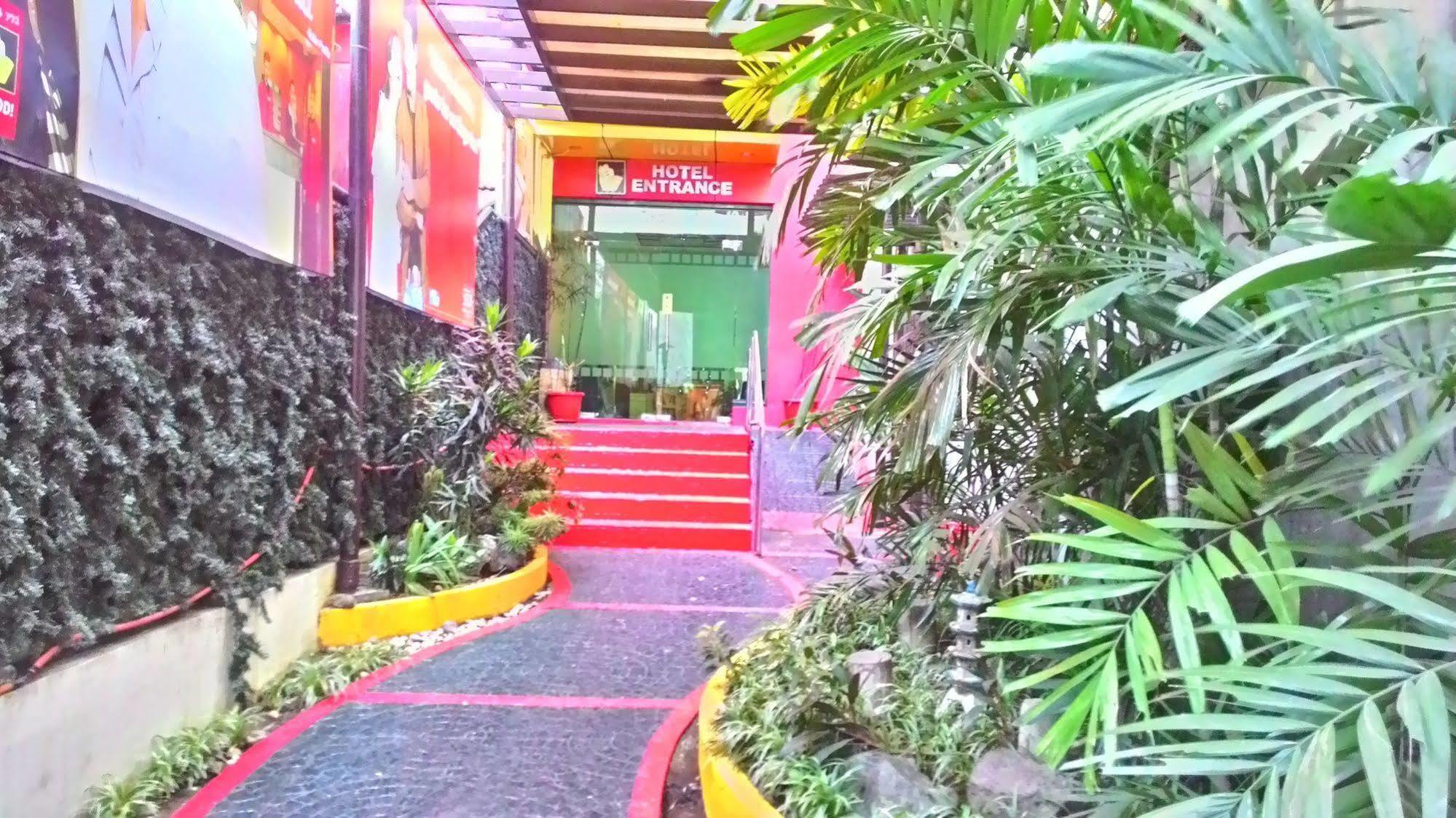 Hotel Sogo Sta Mesa Manila Eksteriør bilde